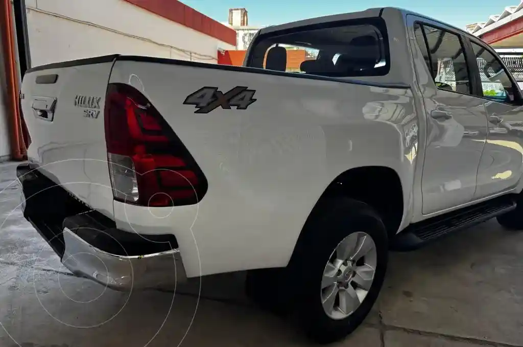 Toyota Hilux 2.8 4X4 Srv Tdi Dc  2020 - foto 5