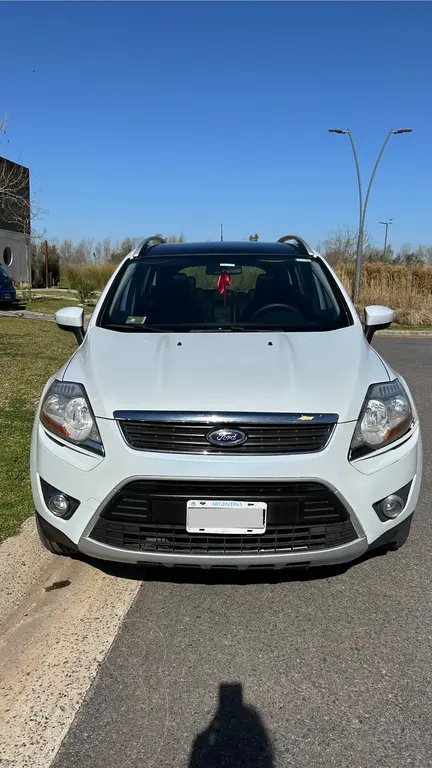 Ford Kuga Titanium L (2521 Cc) 2011 - foto 3
