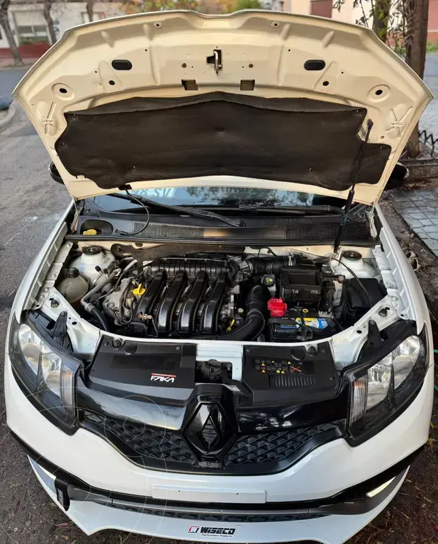 Renault Sandero Rs 2.0 (1998 Cc) 2017 - foto 2