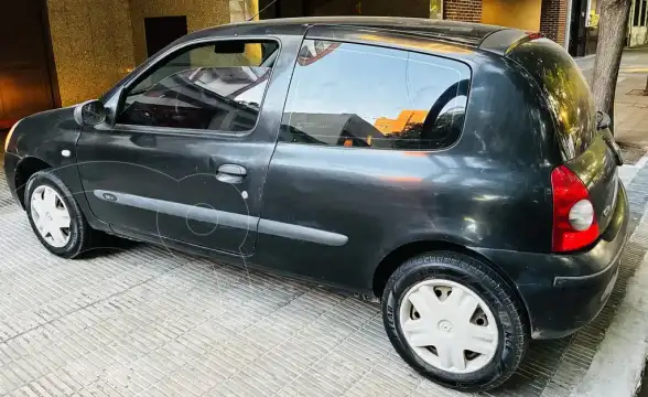 Renault Clio 3P 1.2 Pack Plus  2008 - foto 3