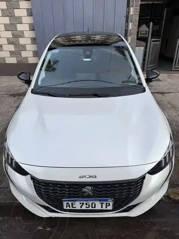 Peugeot 208 Feline 1.6  2021 - foto 2