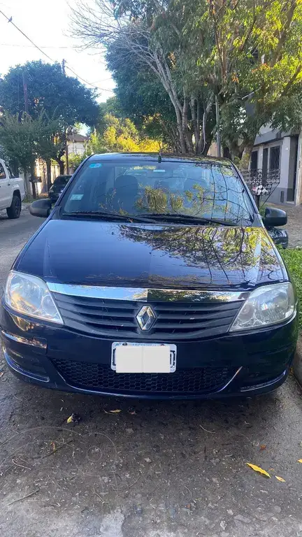 Renault Logan 2011 - foto 1