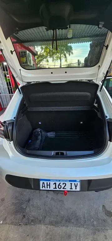 Peugeot 208 Allure Aut  2025 - foto 5