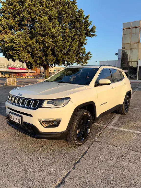 Jeep Compass 2.4 4X4 Longitude Plus Aut (2360 Cc) 2017 - foto 1