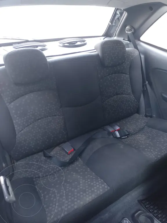 Fiat Palio 3P Attractive (1368 Cc) 2010 - foto 2