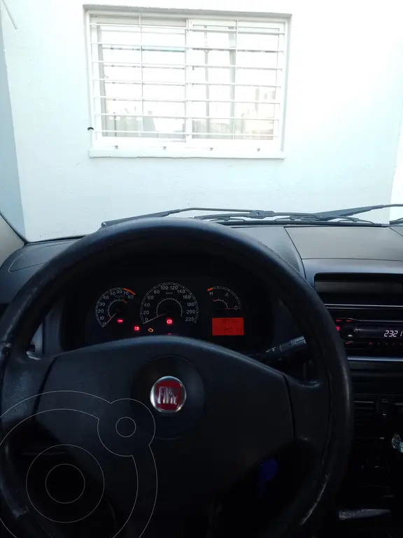 Fiat Palio 3P Attractive (1368 Cc) 2010 - foto 4