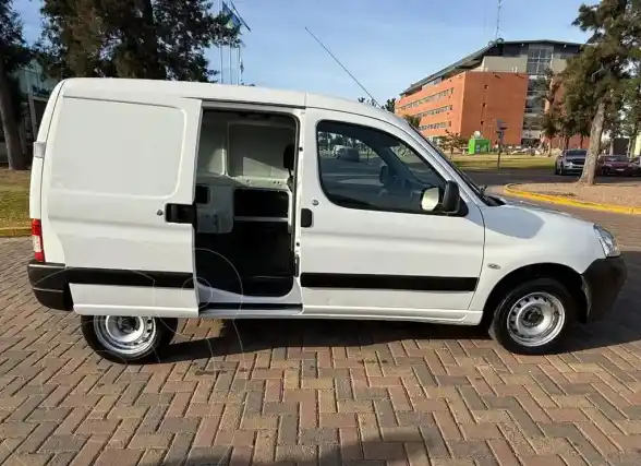 Peugeot Partner Furgón Confort 1.6  2020 - foto 4