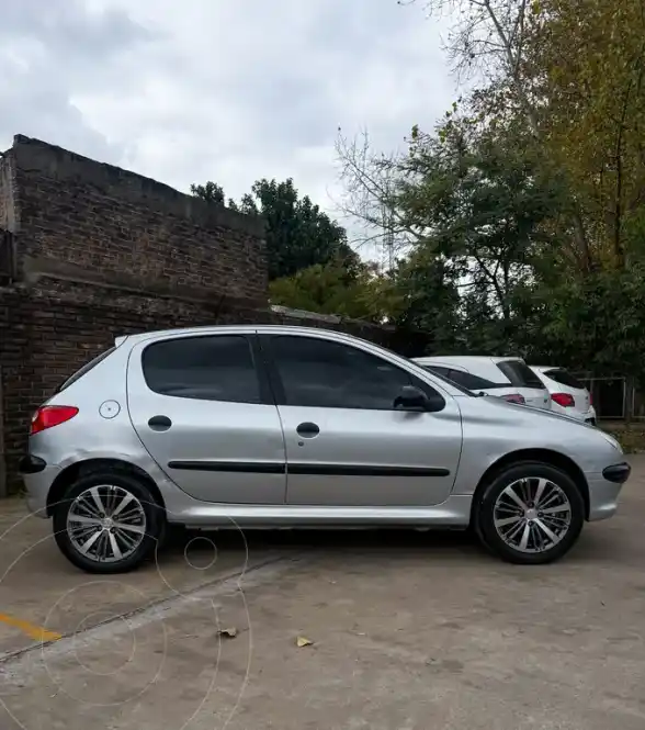 Peugeot 206 1.4 Allure 5P  2012 - foto 4