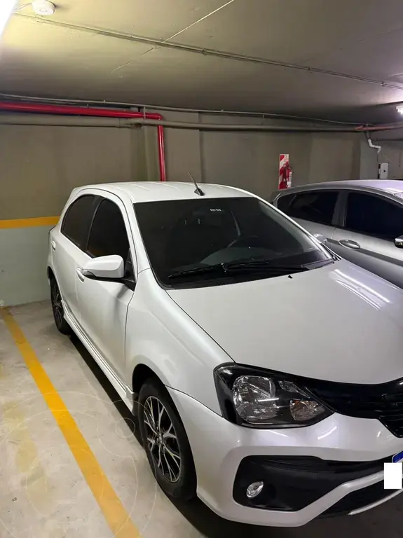 Toyota Etios Hatchback Xls  2024 - foto 4