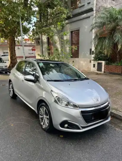Peugeot 208 Feline 1.6 Aut  2019 - foto 4
