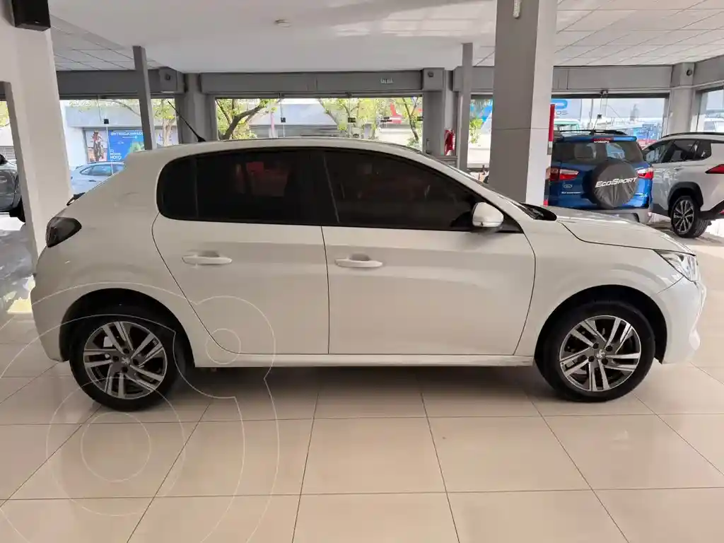 Peugeot 208 Allure 1.6 Tiptronic  2022 - foto 4