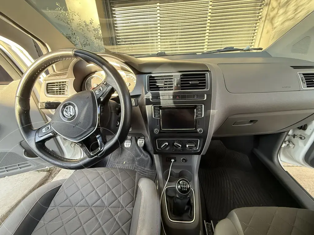 Volkswagen Fox 5P Highline (1598 Cc) 2016 - foto 5