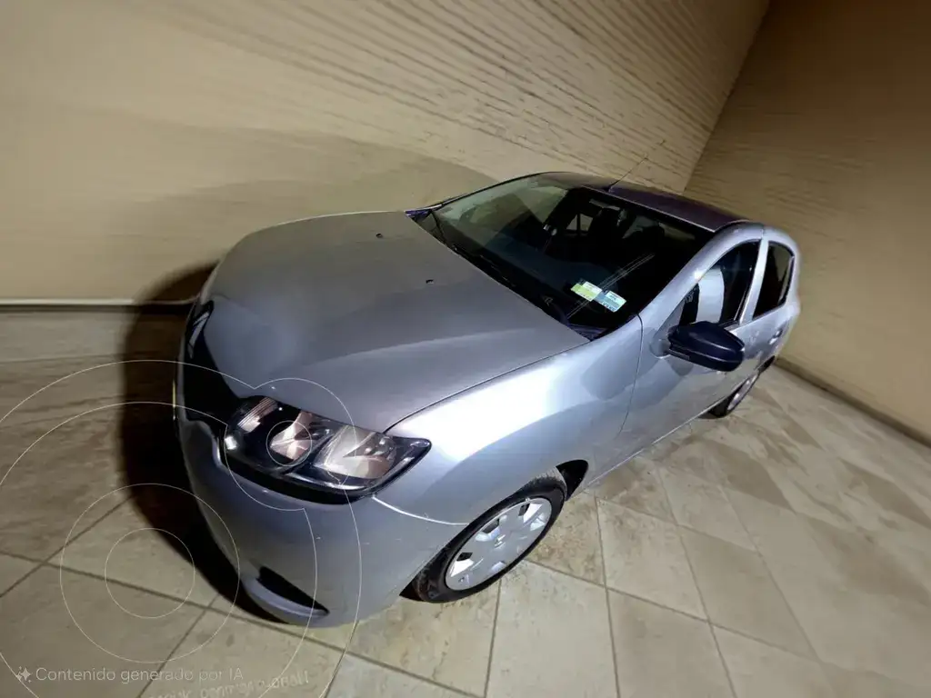 Renault Logan 1.6 Authentique  2014 - foto 1
