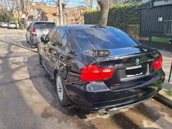 Bmw Serie 3 Sedán 320I Executive  2010 - foto 3