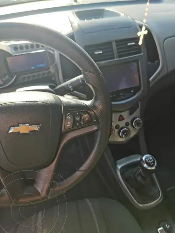 Chevrolet Sonic  Lt  2015 - foto 2