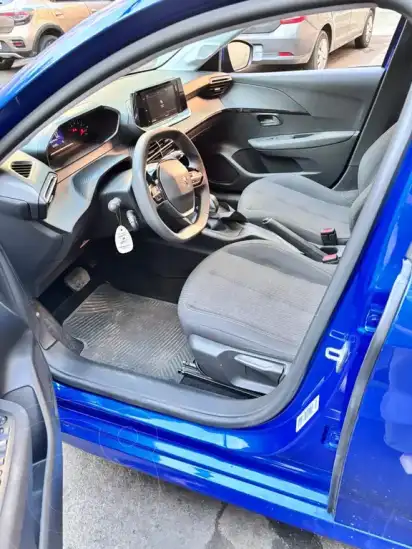 Peugeot 208 Active 1.6 Tiptronic  2021 - foto 3