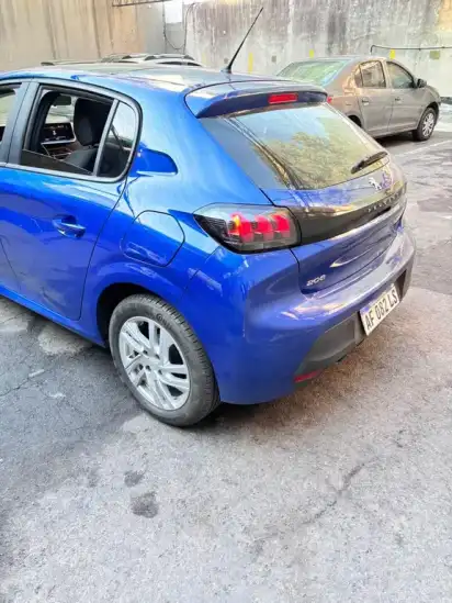 Peugeot 208 Active 1.6 Tiptronic  2021 - foto 5
