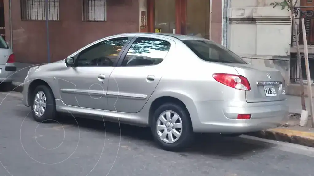 Peugeot 207 Compact Sedán 1.4 Xs 4P  2012 - foto 3