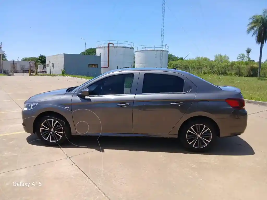 Peugeot 301 Allure 1.6 Hdi Plus  2019 - foto 2