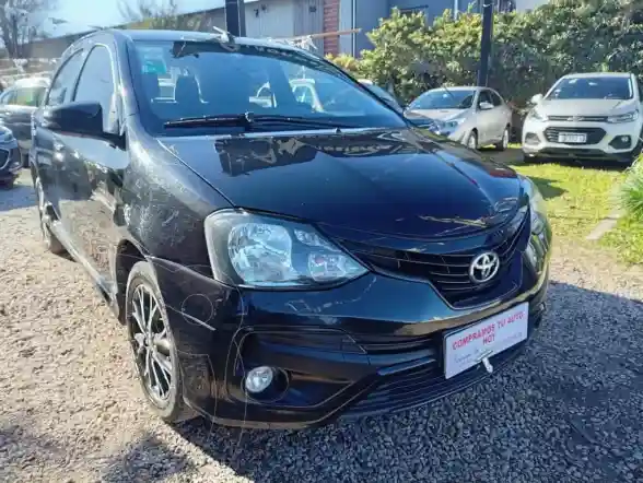 Toyota Etios Sedán Xls  2018 - foto 4