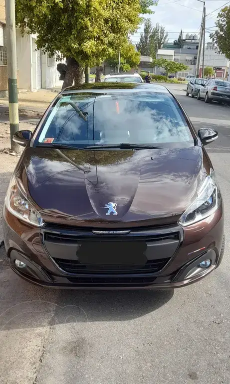 Peugeot 208 Serie Limitada In Concert (1587 Cc) 2020 - foto 1