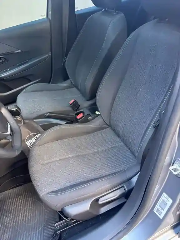 Peugeot 208 Active 1.6 Pack  2023 - foto 2