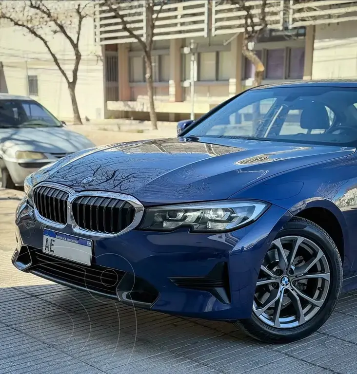 Bmw Serie 3 Sedán 320I Sportline (1997 Cc) 2021 - foto 3