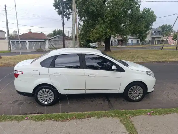 Fiat Grand Siena Essence Dualogic  2013 - foto 3