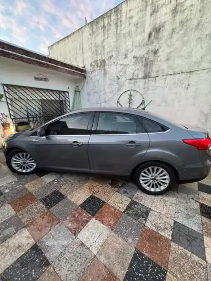 Ford Focus 5P 2.0L Titanium Aut  2017 - foto 4