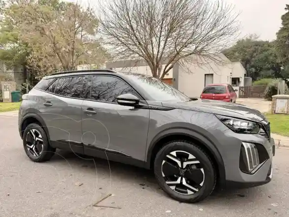 Peugeot 2008 Gt T200  2024 - foto 3