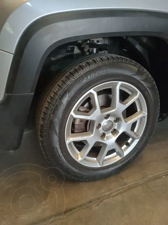 Jeep Renegade Sport Aut  2022 - foto 4
