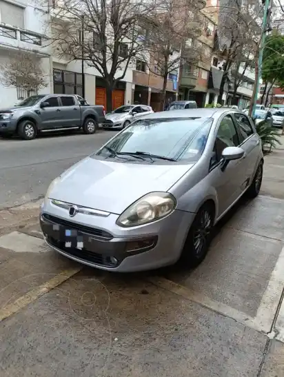 Fiat Punto 5P 1.6 Essence  2013 - foto 1