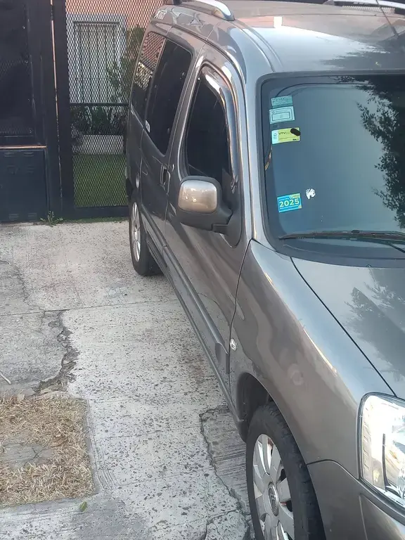 Citroën Berlingo Multispace 1.6 Hdi Xtr (1560 Cc) 2018 - foto 3