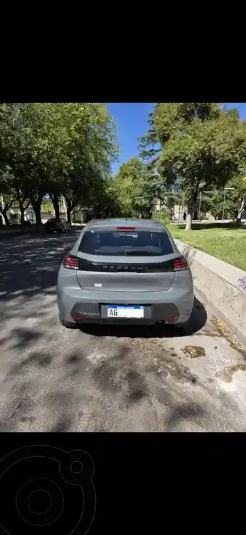 Peugeot 208 Allure 1.6 Pack  2024 - foto 2