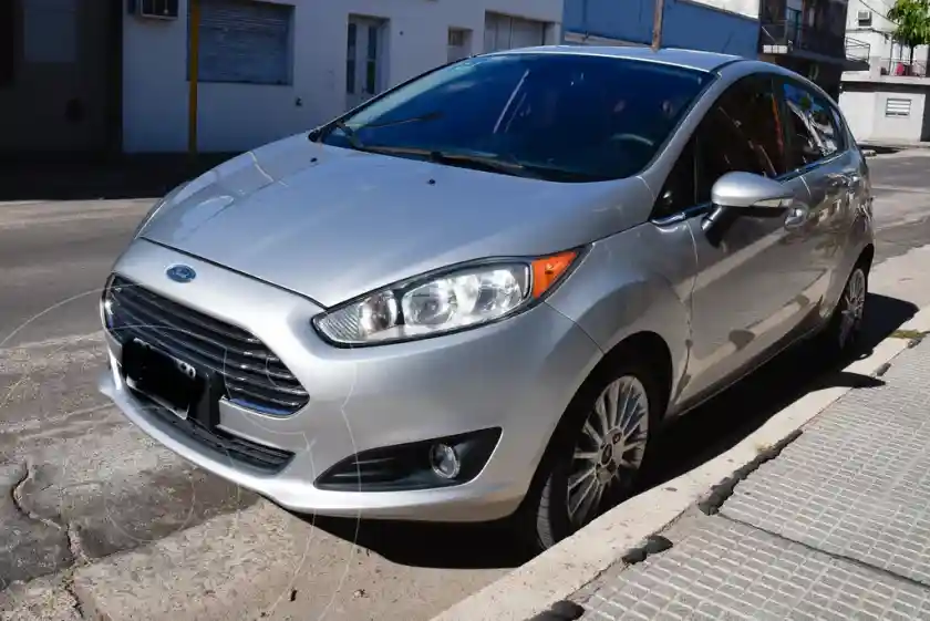 Ford Fiesta Kinetic Titanium  2014 - foto 1