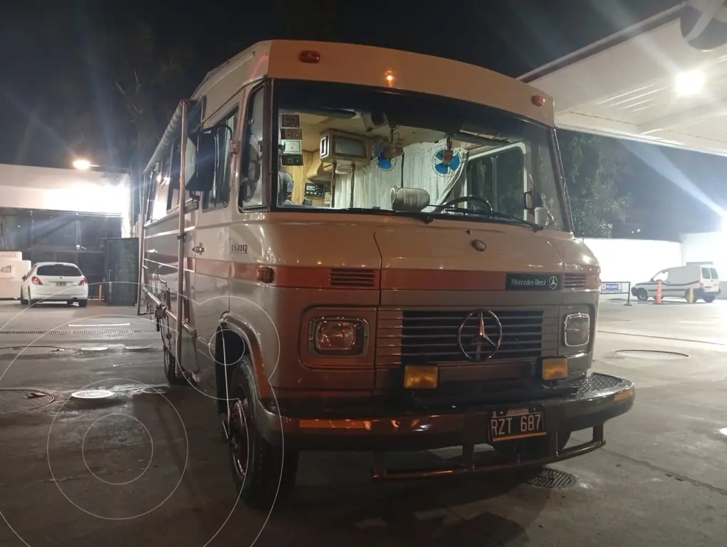 Mercedes Axor 2831-48 - 6X4 Cab Ext 1973 - foto 2