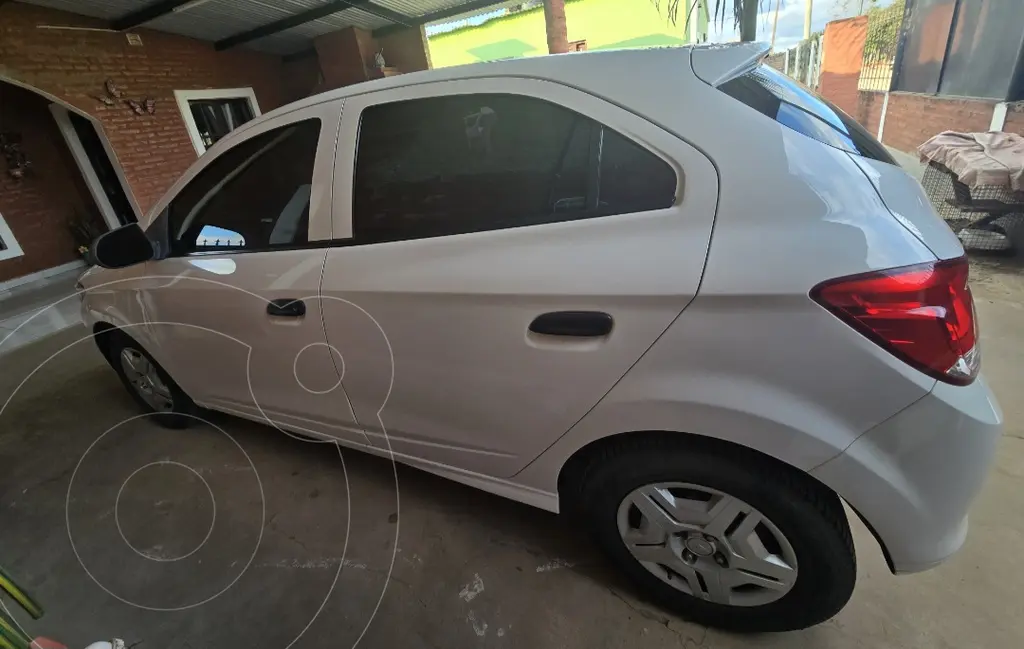 Chevrolet Onix Joy Ls (1389 Cc) 2018 - foto 2