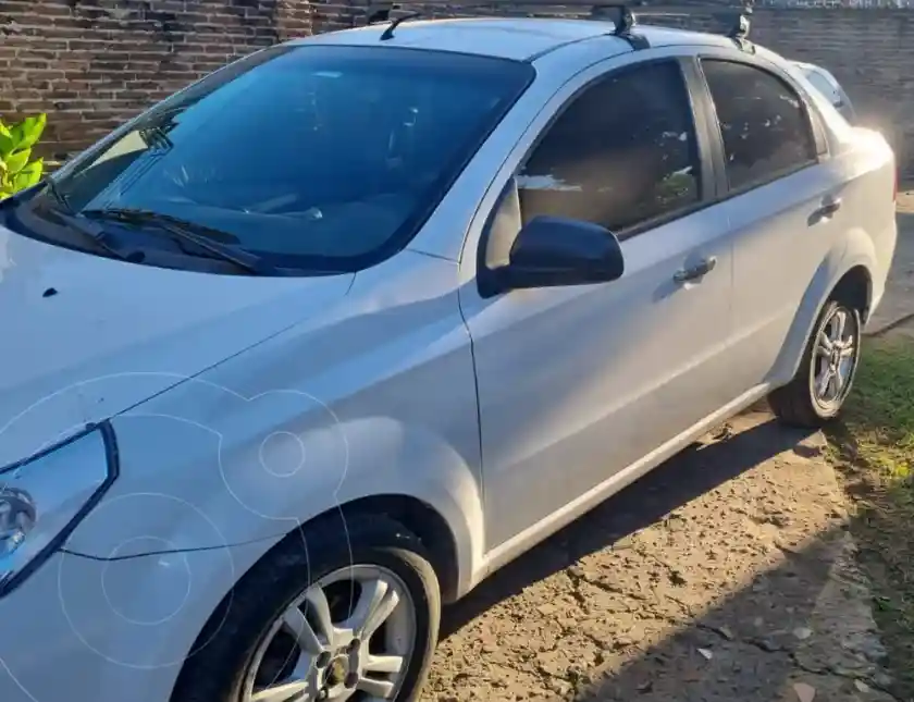 Chevrolet Aveo Lt  2012 - foto 3