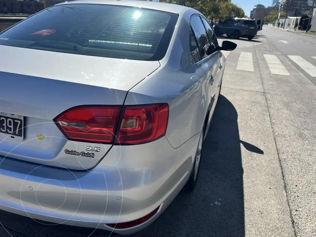 Volkswagen Vento 2.5 Fsi Luxury (2480 Cc) 2014 - foto 4
