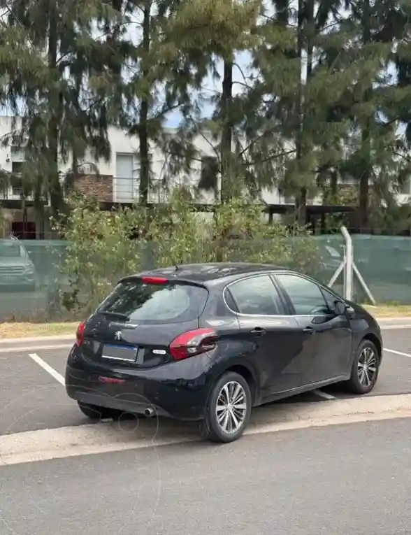 Peugeot 208 Feline 1.6 Aut  2019 - foto 3