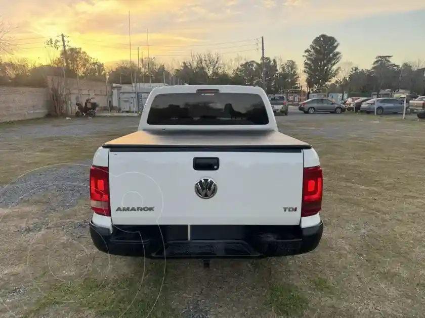 Volkswagen Amarok Dc 4X2 Startline (140Cv)  2015 - foto 4