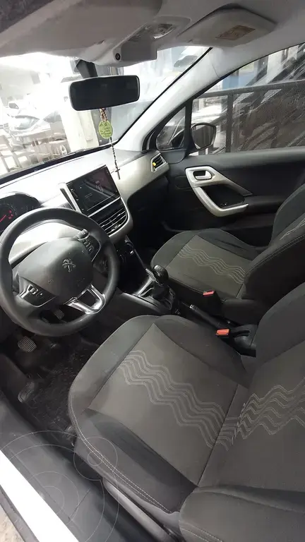 Peugeot 2008 Allure  2019 - foto 2