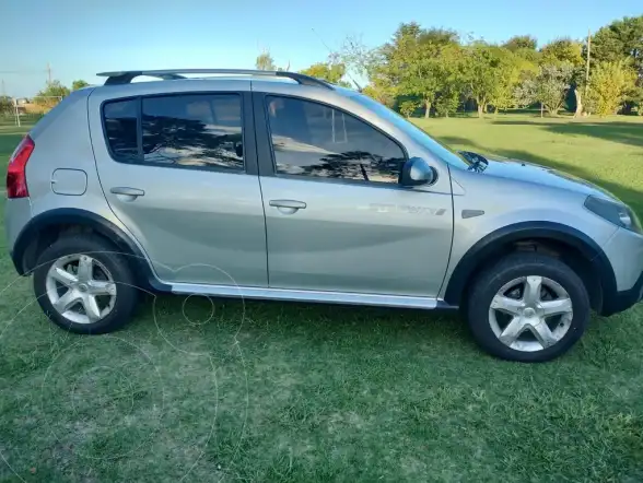 Renault Sandero Stepway 1.6 Confort  2012 - foto 4
