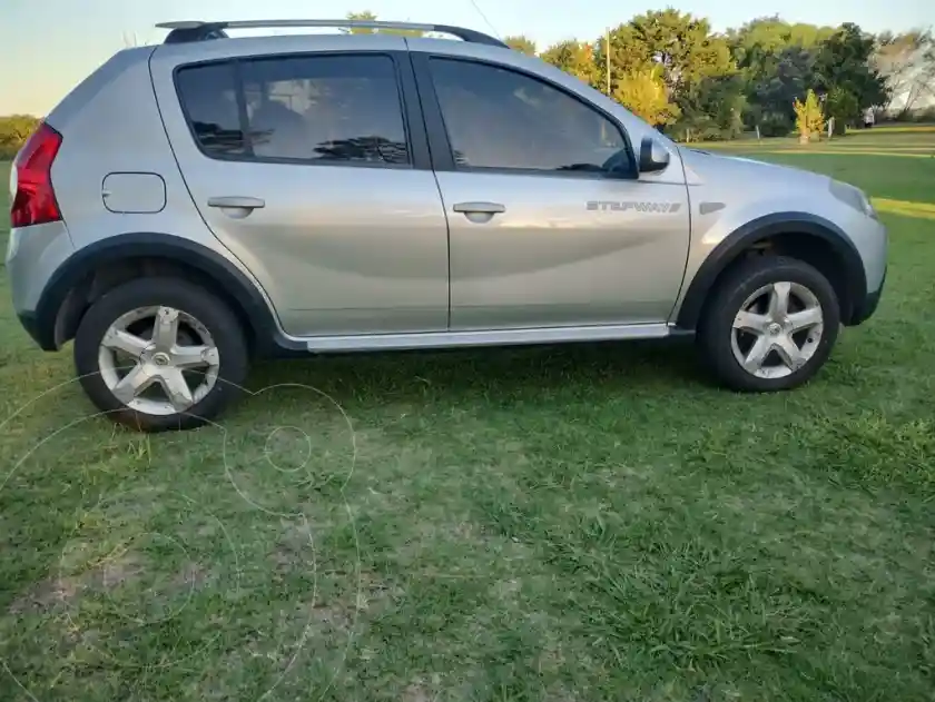 Renault Sandero Stepway 1.6 Confort  2012 - foto 5