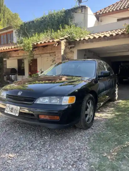 Honda Accord 2.2 Ex  1996 - foto 1