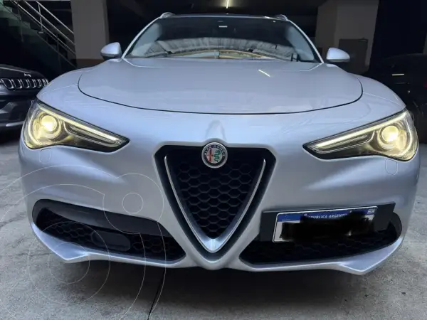Alfa Romeo 2019 - foto 1