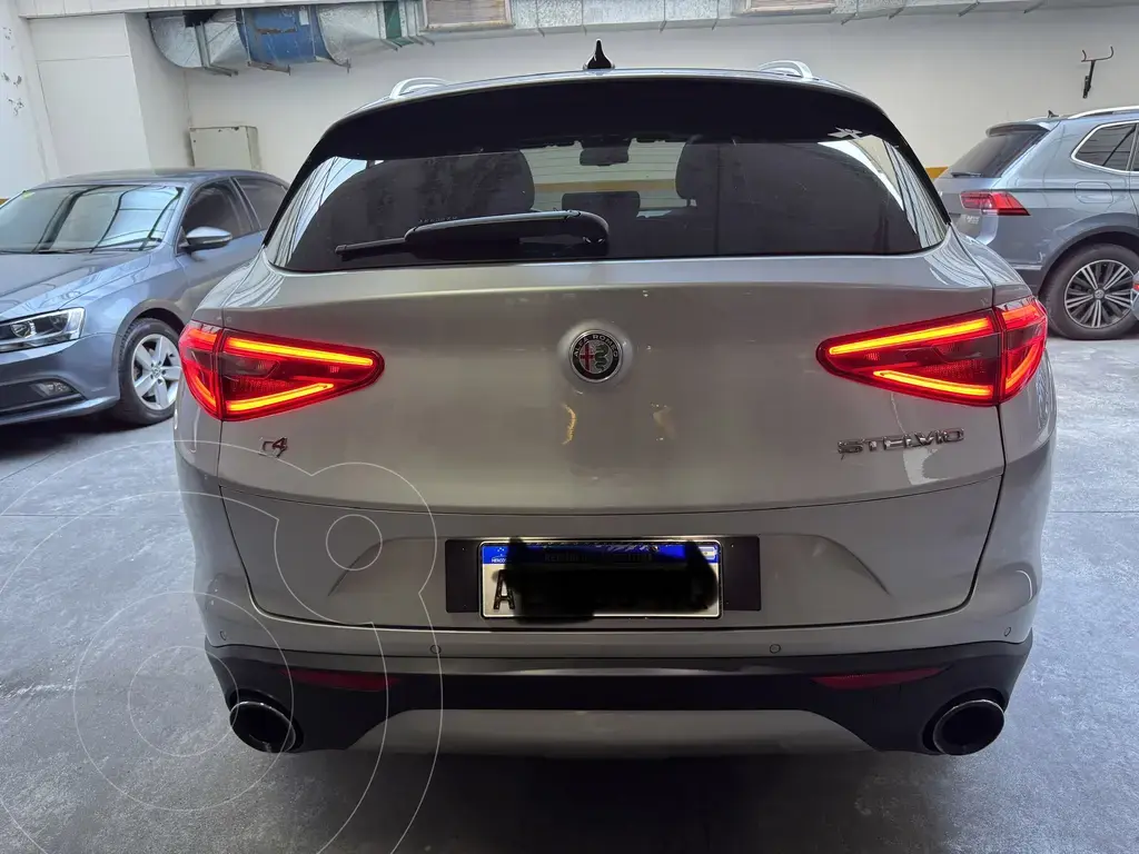 Alfa Romeo Stelvio Distinctive Q4 2.0 Aut (1995 Cc) 2019 - foto 3