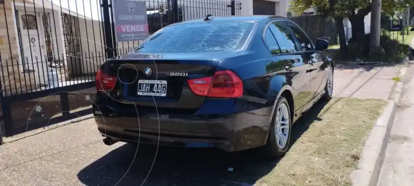 Bmw Serie 3 Sedán 320I Executive  2010 - foto 1