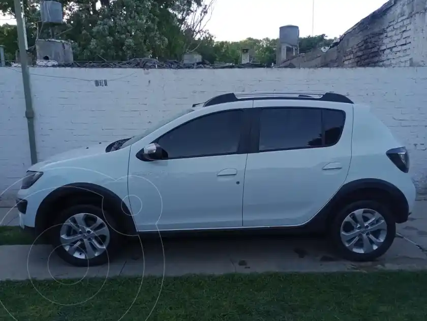 Renault Sandero Stepway 1.6 Privilége  2018 - foto 2