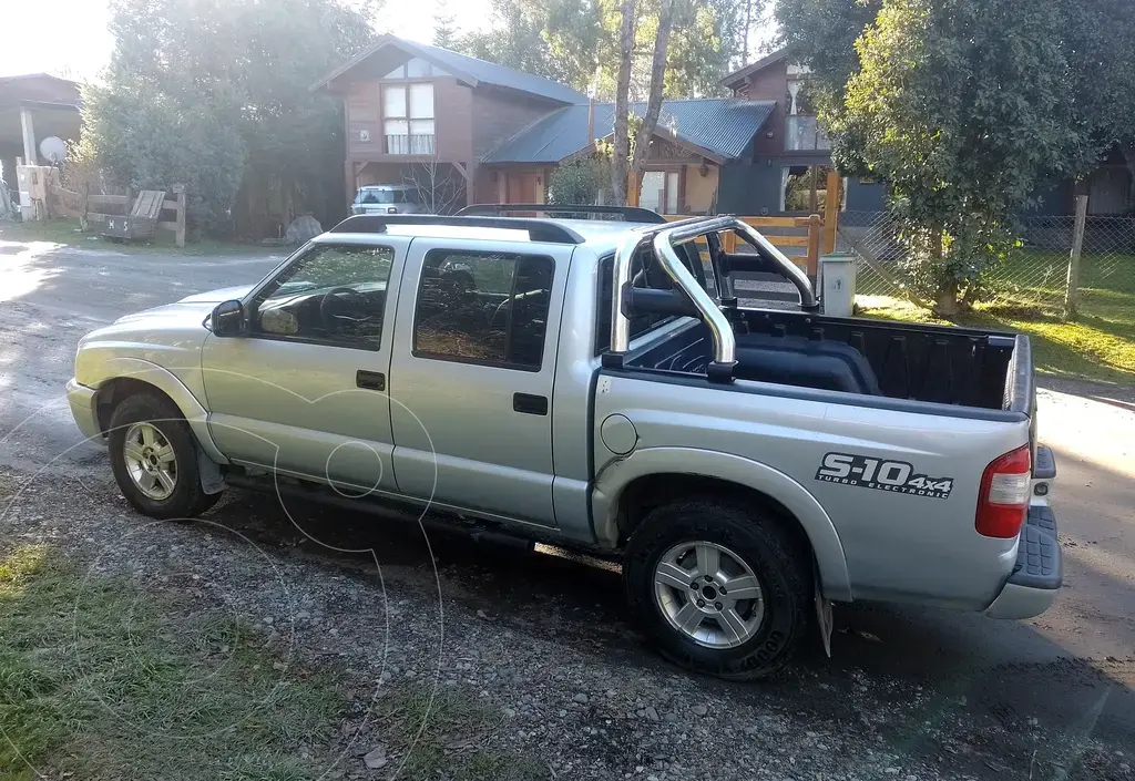 Chevrolet S 10 Dlx 2.8 Td 4X4 Cd (2799 Cc) 2011 - foto 4